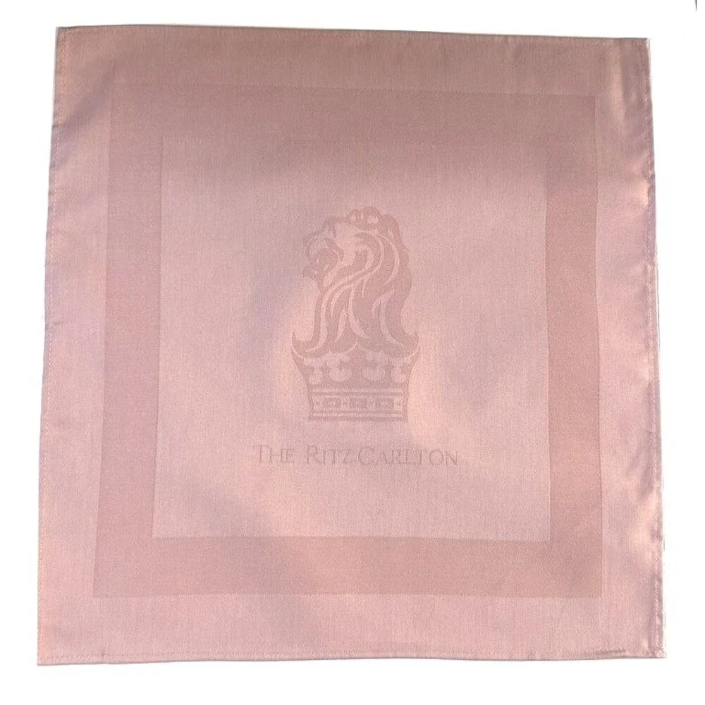 The Ritz Carlton Hotel Linen Dinner Cloth Fabric Napkins 20x20 Pink Set of 4 NEW